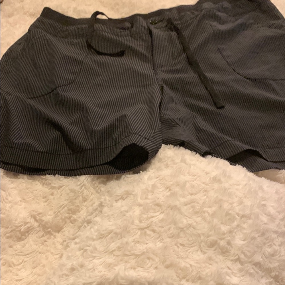 Indigo Black Striped Women's Cargo Shorts